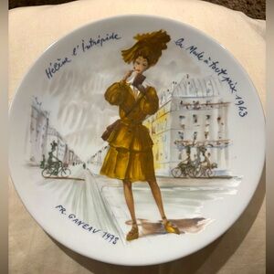Vintage 1978 D'Arceau Limoges Collectors Plate “Helene la Intrepide 1943”